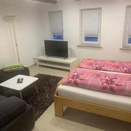 Boardinghouse Schnaitheim - Apartment Heidenheim an der Brenz Bagian luar foto